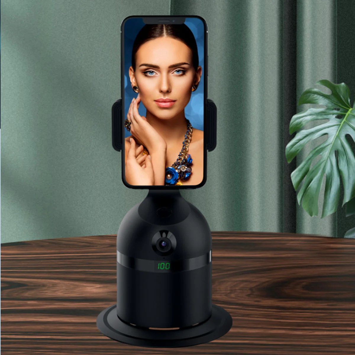 3 in 1 360 Self Videographer Bluetooth Speaker and Remote Control - Image 8
