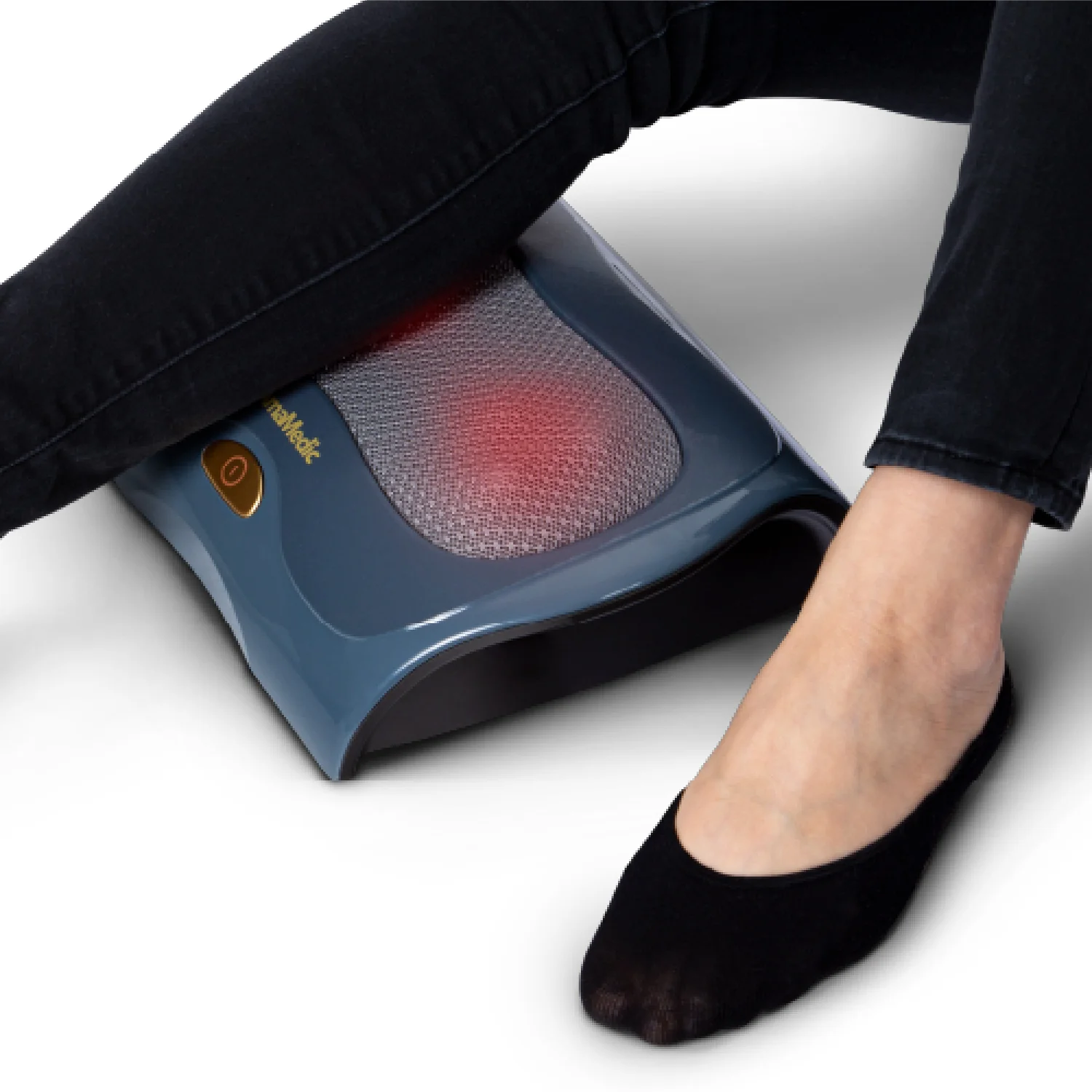 AmaMedic Shiatsu Foot Massager & Osaki Hand Massager Bundle - Image 7