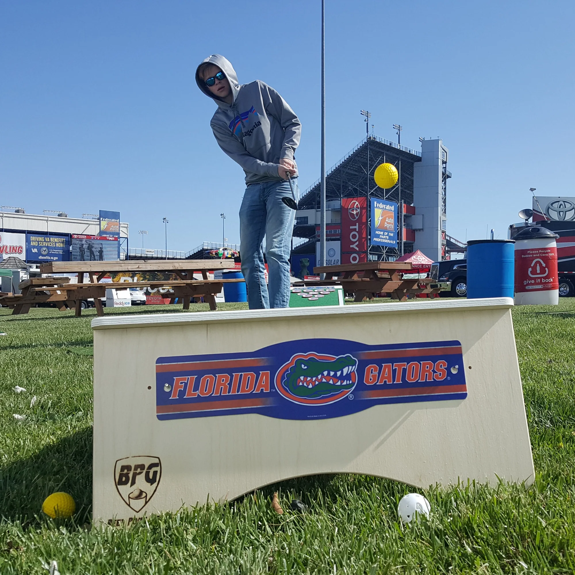 Beer Pong Golf: The Original Set - Image 15