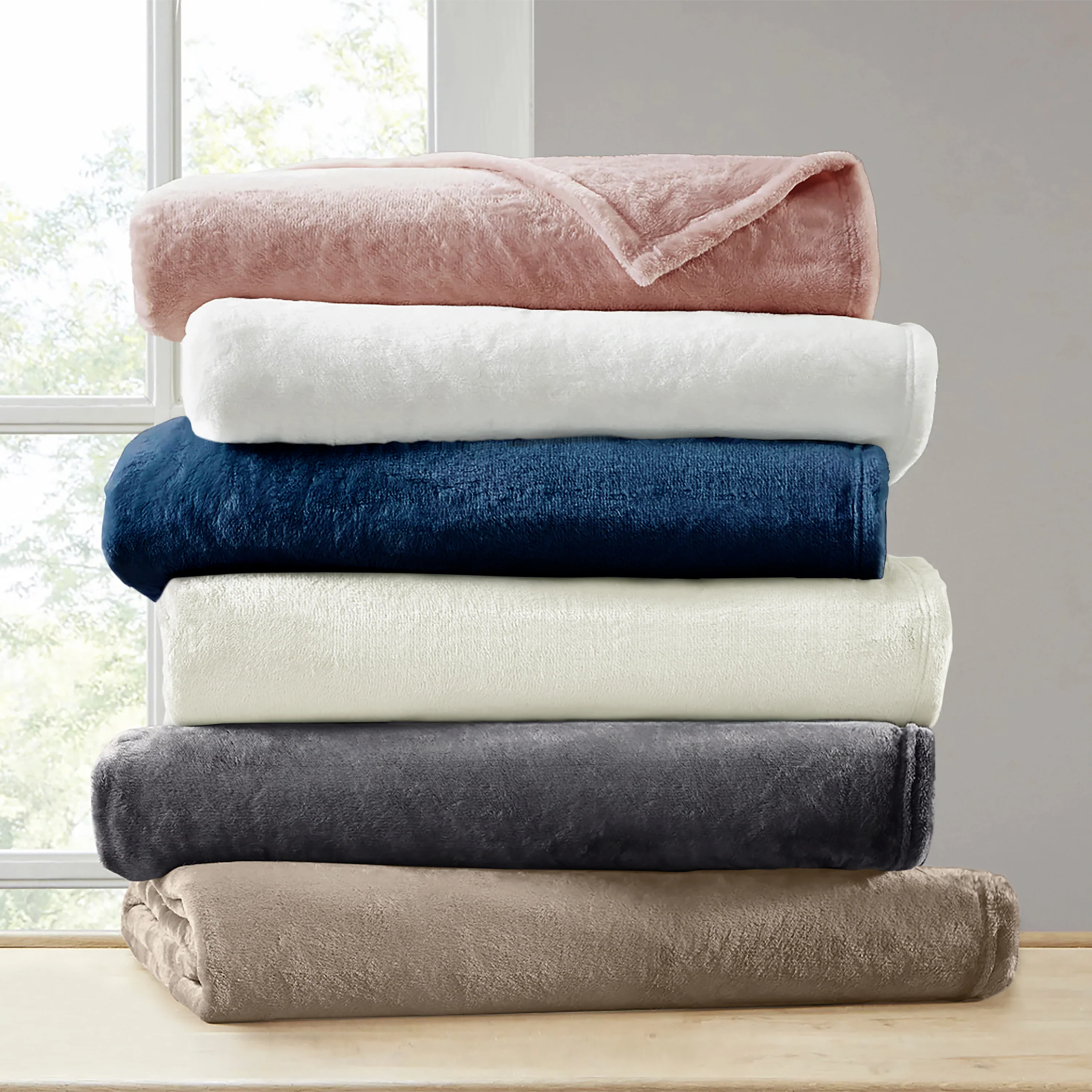 Brookstone Nap Cozy Plush Throw - Image 22