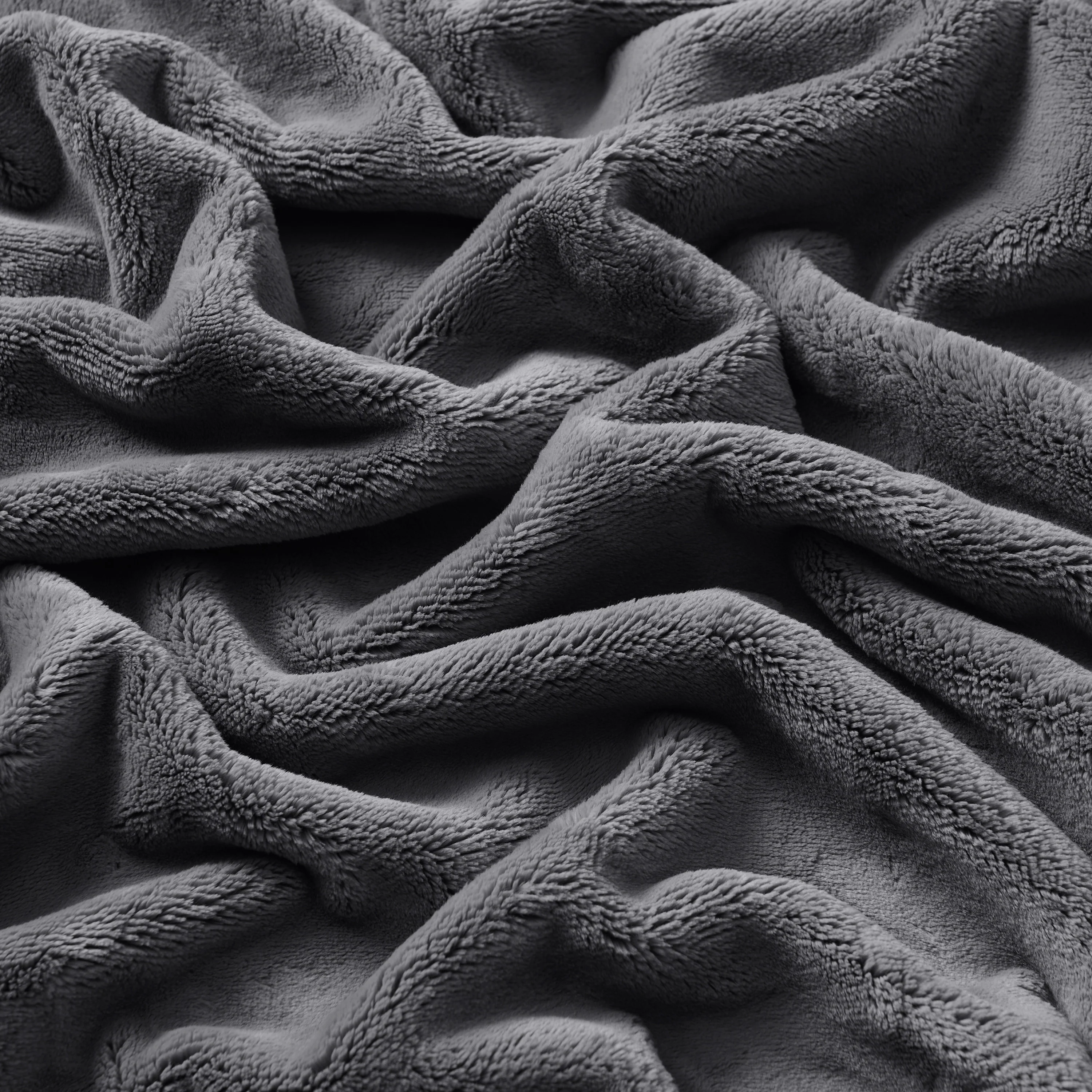 Brookstone NAP Plush Throw - Image 4