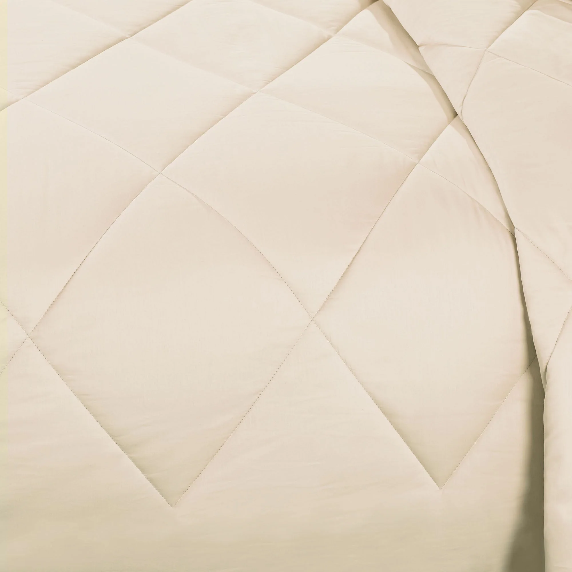 Celliant Performance Comforter - Image 8