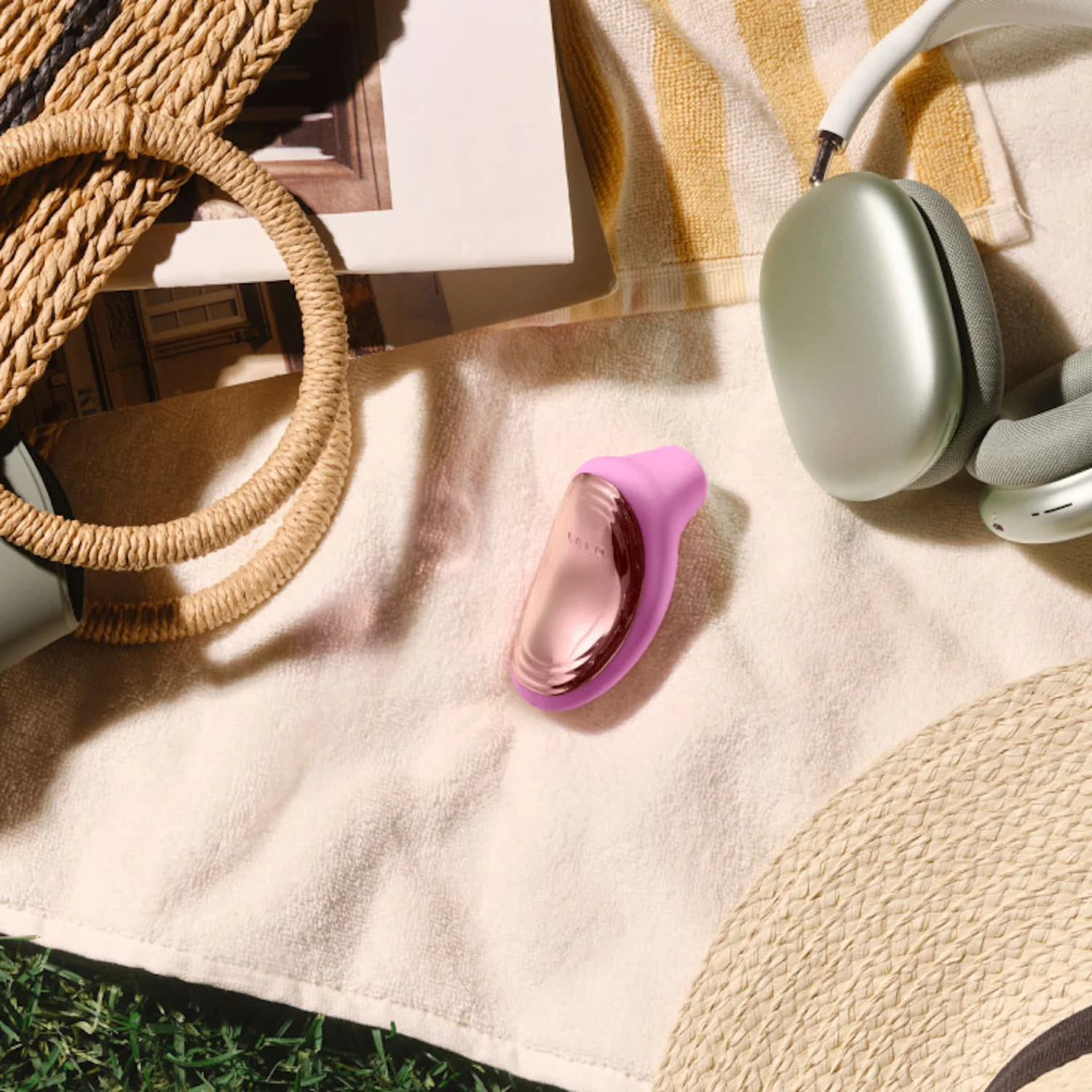 LELO SONA 2 Travel Intimate Massager - Image 3