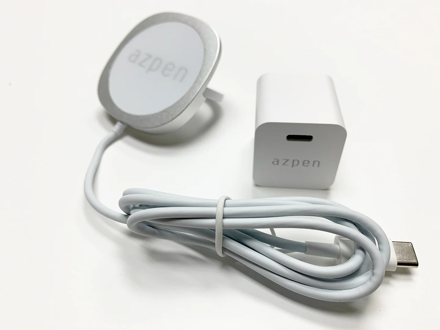 MagCharger + 20 Watt Charger Bundle - Image 10