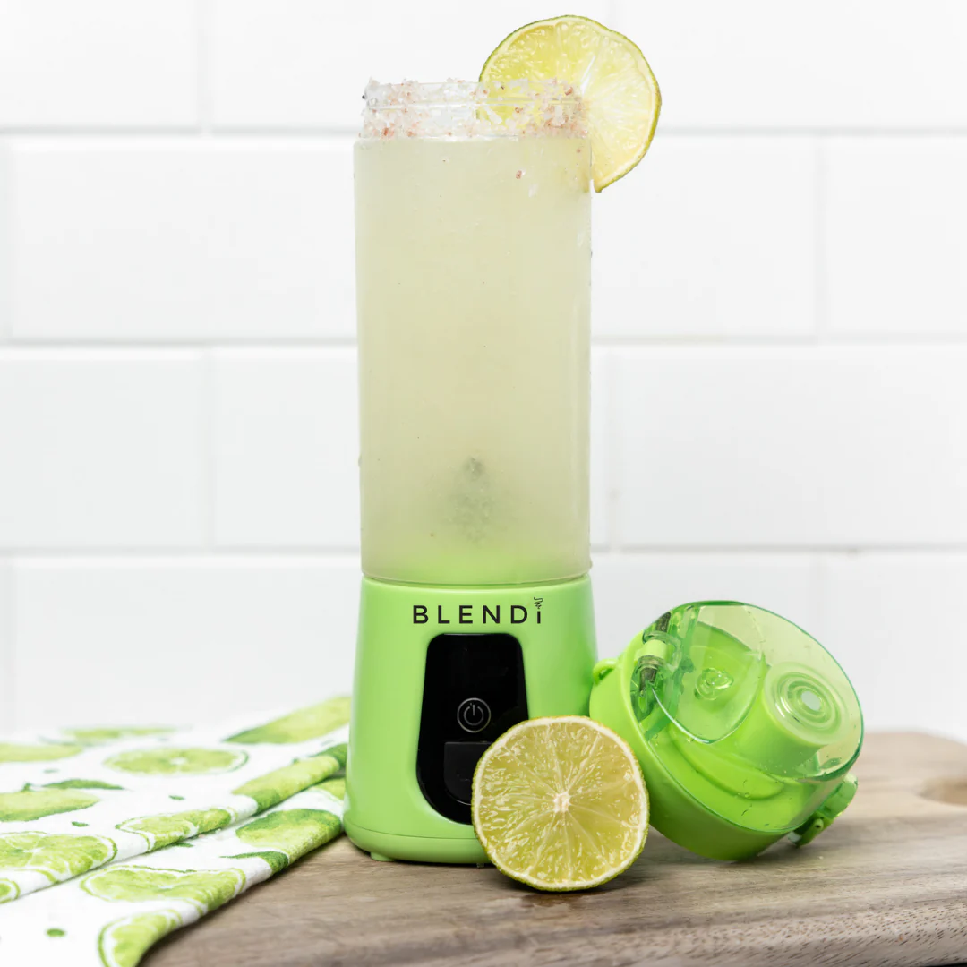 Pro+ Ice Crushing Portable Blender (17oz) - Image 73