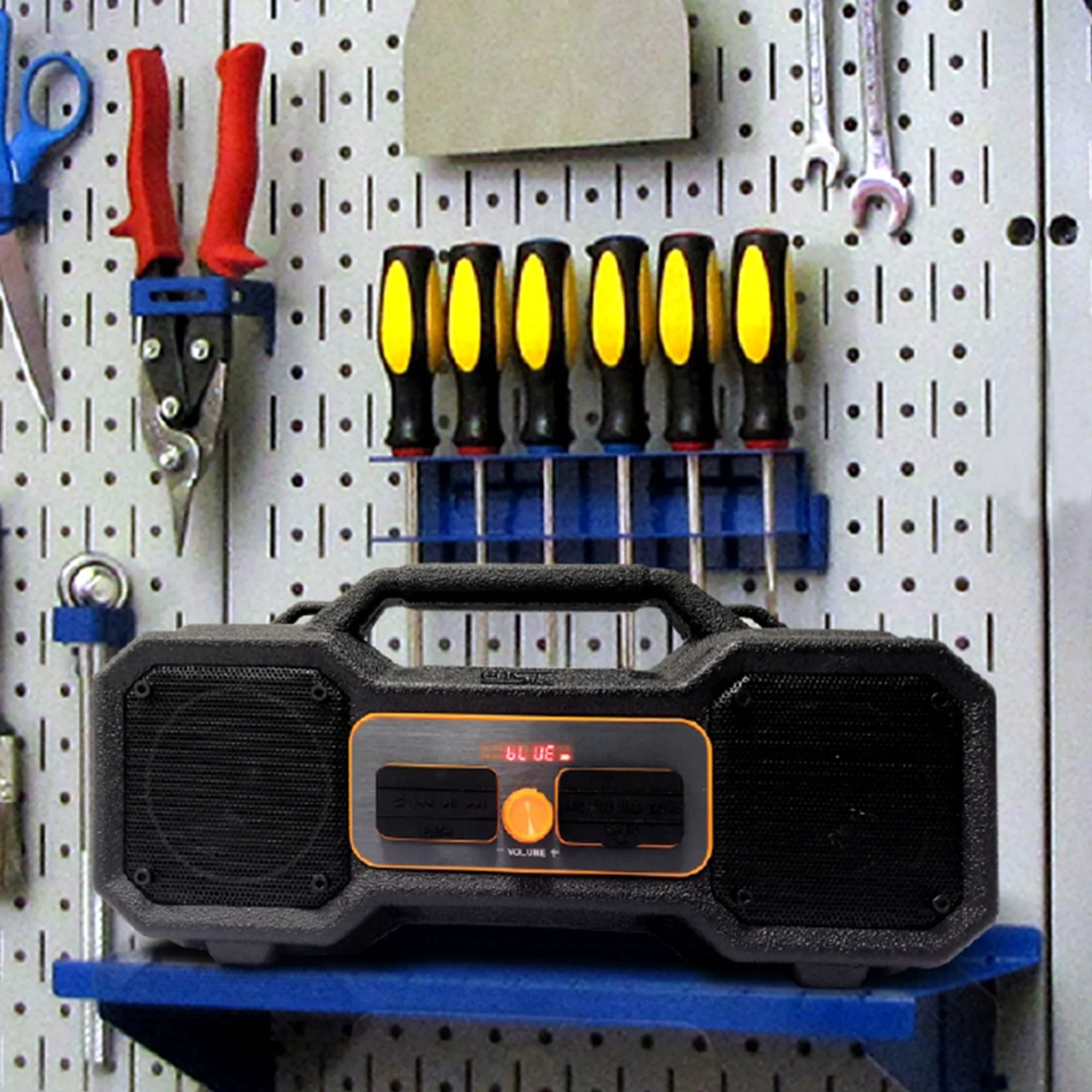 Waterproof Jobsite Bluetooth Portable Boombox Radio - Image 6