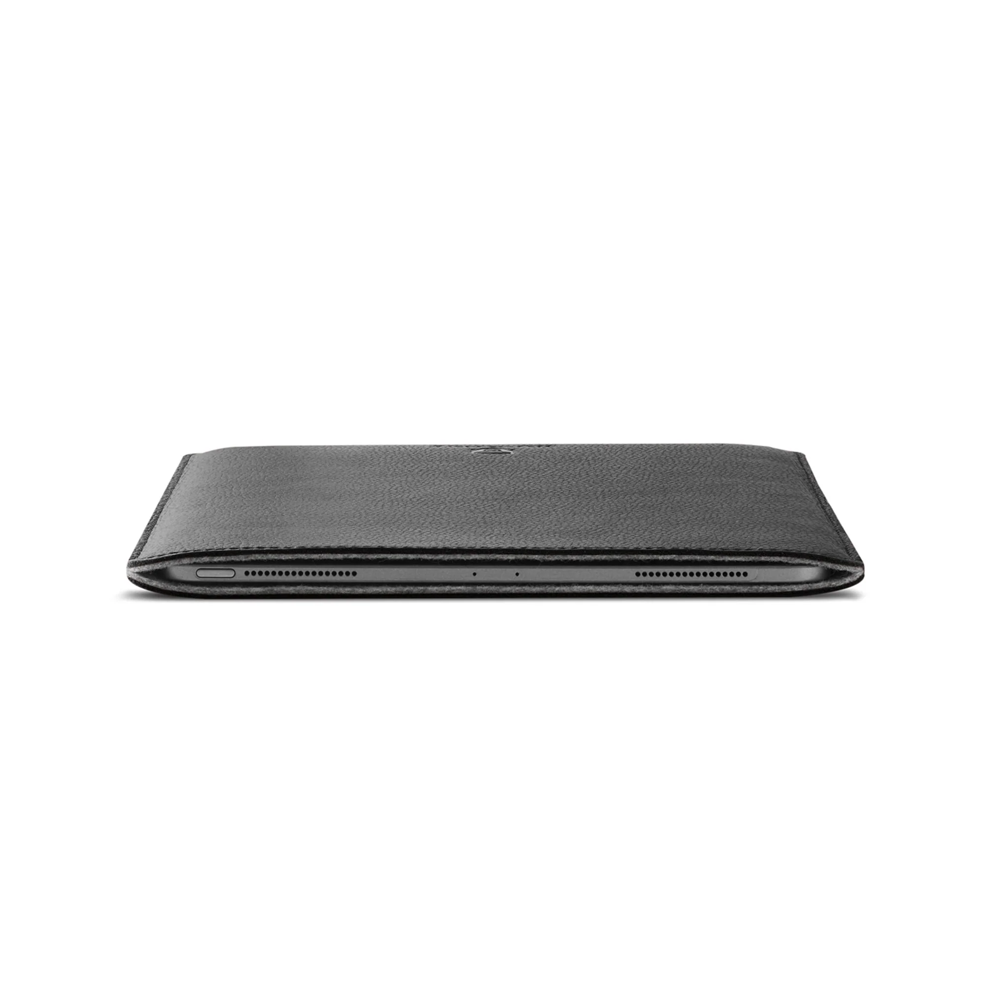 Woolnut Leather Sleeve for 12.9-inch iPad Pro - Image 4