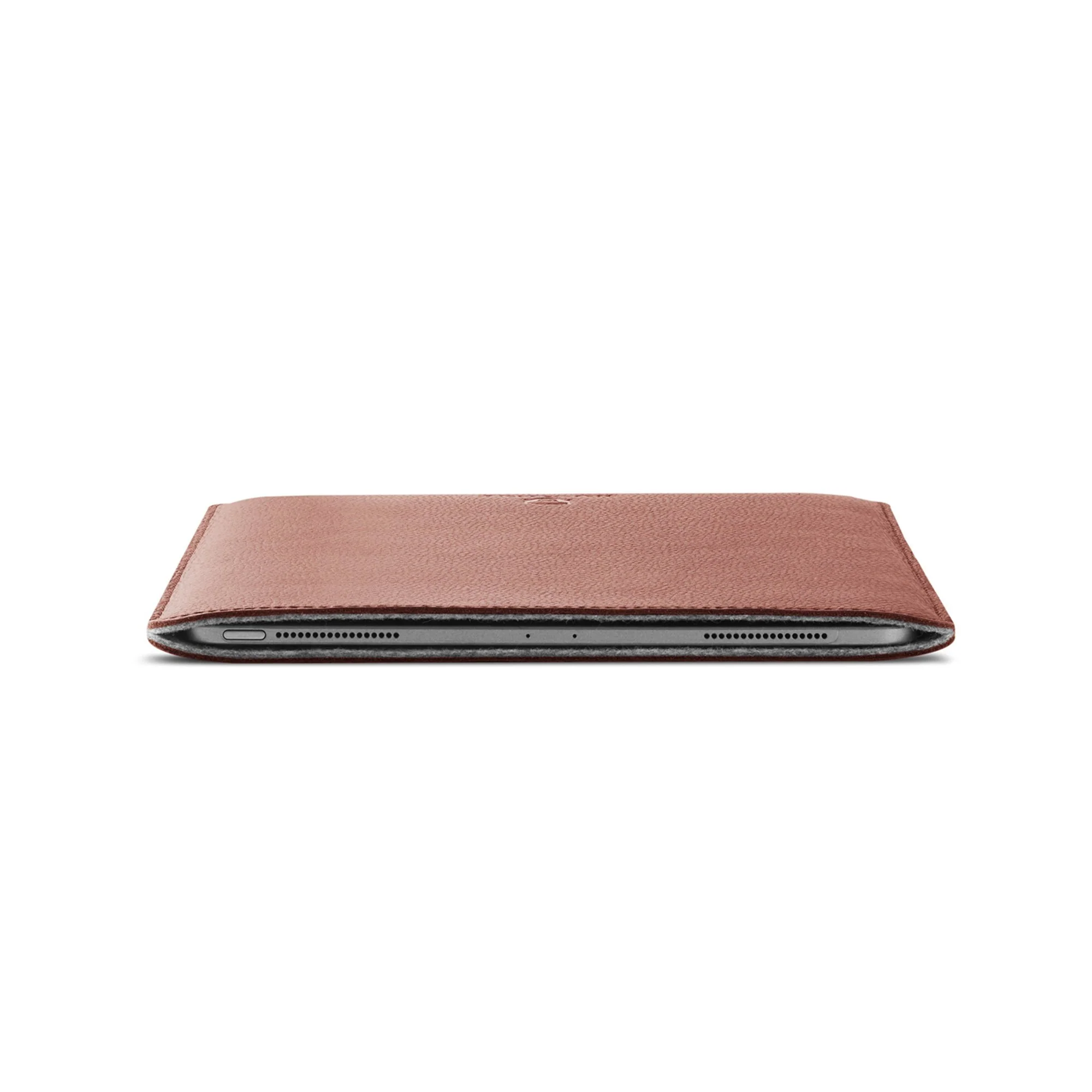 Woolnut Leather Sleeve for 12.9-inch iPad Pro - Image 9