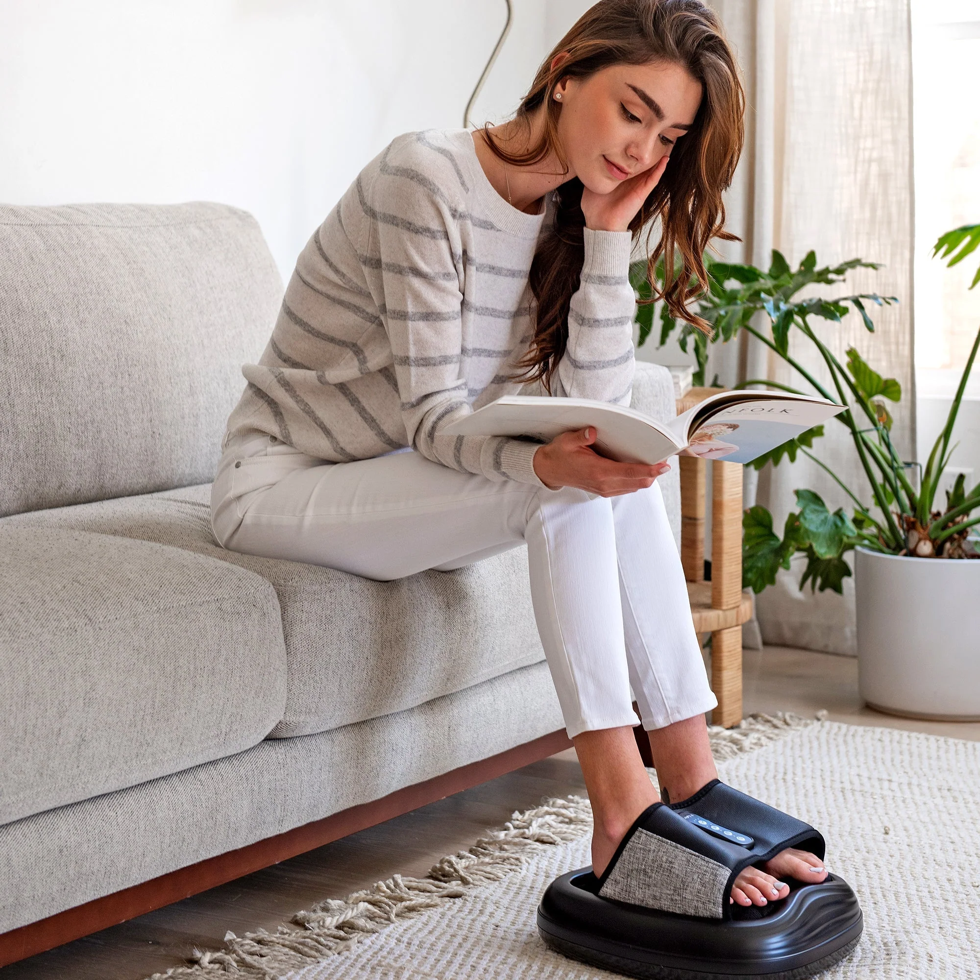 Shiatsu Foot Massager with Heat - Image 26
